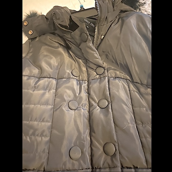 Obosoyo Coat Size Medium - Picture 3 of 8